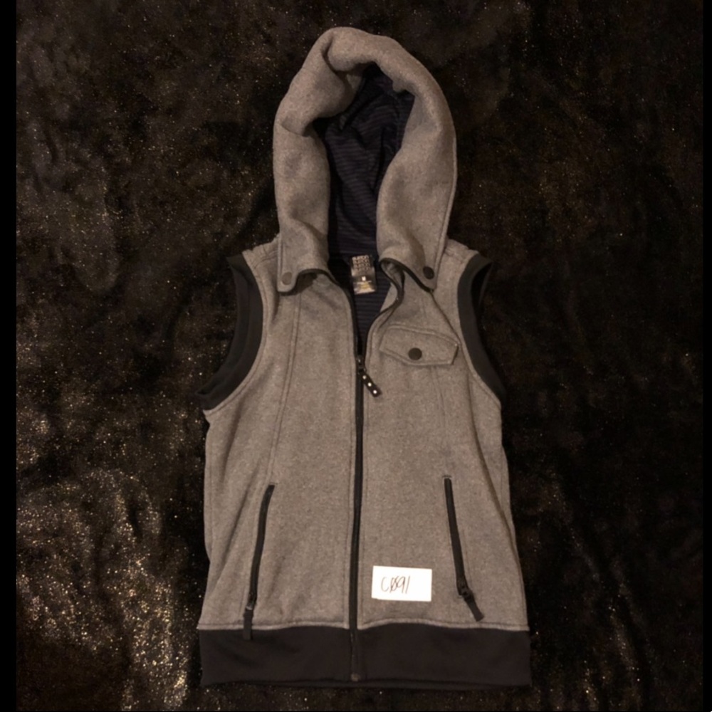 Burton Vest “C091”